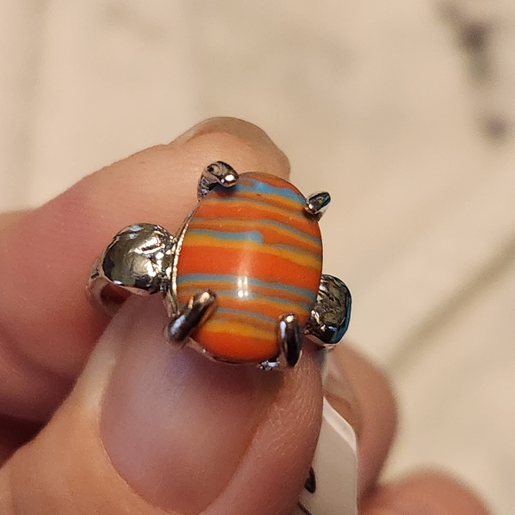 Charm/Striped Synthetic Striped Orange and Blue Silver Ring Size 8.5 - Picture 4 of 4